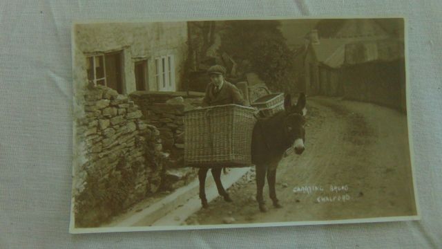 A collection of 90 postcards, all views local to the Gloucestershire district, Stroud, Stonehouse,