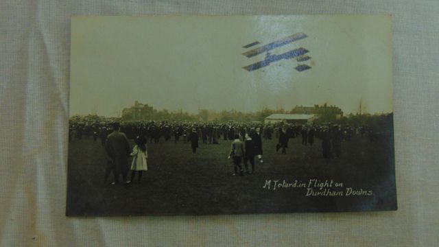 A good collection of 36 postcards, mainly early flight including Zeppelins and other air ships