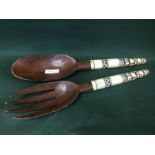 TIKAR Bone Handled Spoon Set To bid live please visit www.yeovilauctionrooms.com