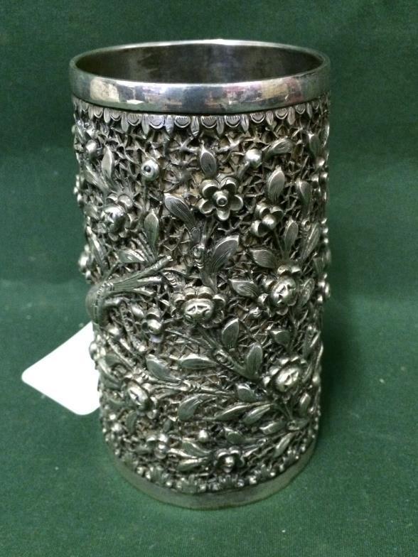 Antique Chinese Solid Silver Tankard To bid live please visit www.yeovilauctionrooms.com - Image 2 of 4