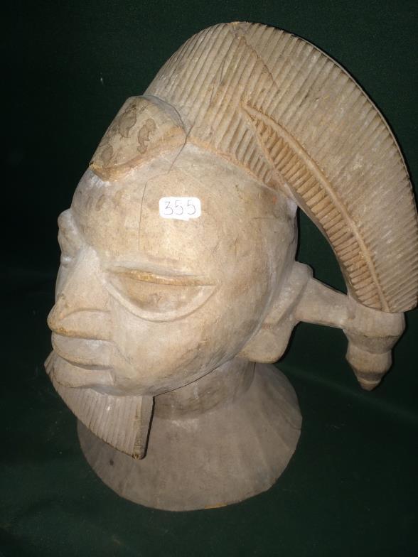 A Nigerian Head To bid live please visit www.yeovilauctionrooms.com - Image 2 of 3