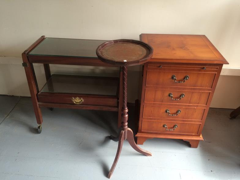 Stand, Trolley And Chest To bid live please visit www.yeovilauctionrooms.com