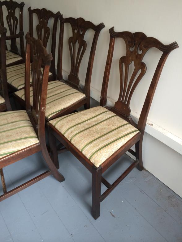 Set of Eight Georgian Dining Chairs To bid live please visit www.yeovilauctionrooms.com - Image 2 of 3