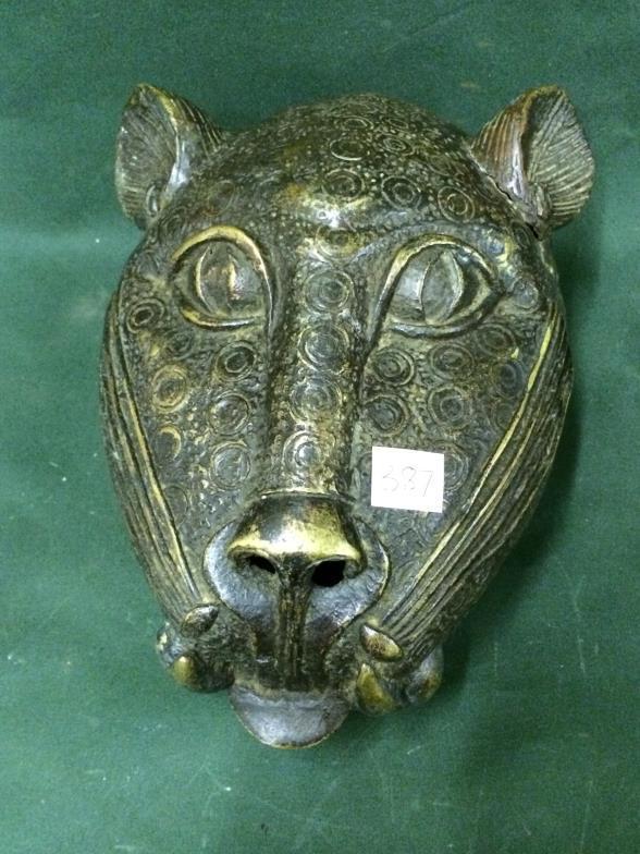 Bronze Benin Leopard Mask, Measures 31 x 20 cm To bid live please visit www.yeovilauctionrooms.com