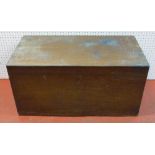 LARGE CAMPHORWOOD CHEST WITH A HINGED TOP (50.5 cm x 102 cm x 51.5 cm)