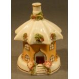 SMALL PORCELAIN ORANGE PASTIL BURNER, CIRCA 1840 (H: 9 cm)