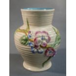 CLARICE CLIFF MY GARDEN BALUSTER VASE 912, STAMPED NEWPORT POTTERY CO. ENGLAND (H: 18 cm)