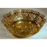 CONTINENTAL WHITE METAL DODECAFOIL SHAPED BOWL WITH PIERCED FLORAL SIDES BY N.C., D: 18 cm (209g)