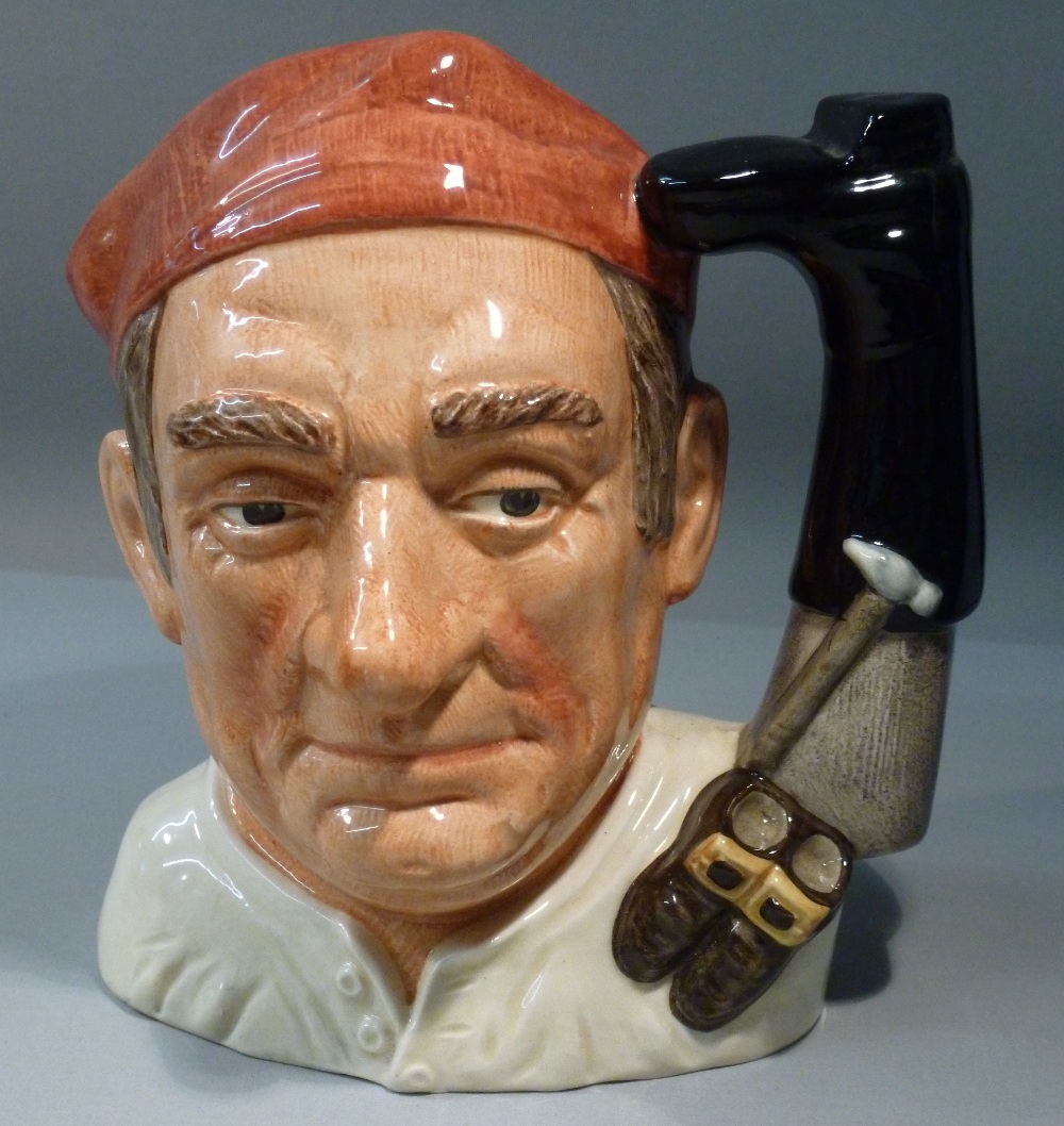 ROYAL DOULTON CHARACTER JUG FROM WILLIAMSBURG BOOTMAKER D6572 COPYRIGHT 1962 (H: 19 cm), A SMALL - Image 6 of 8