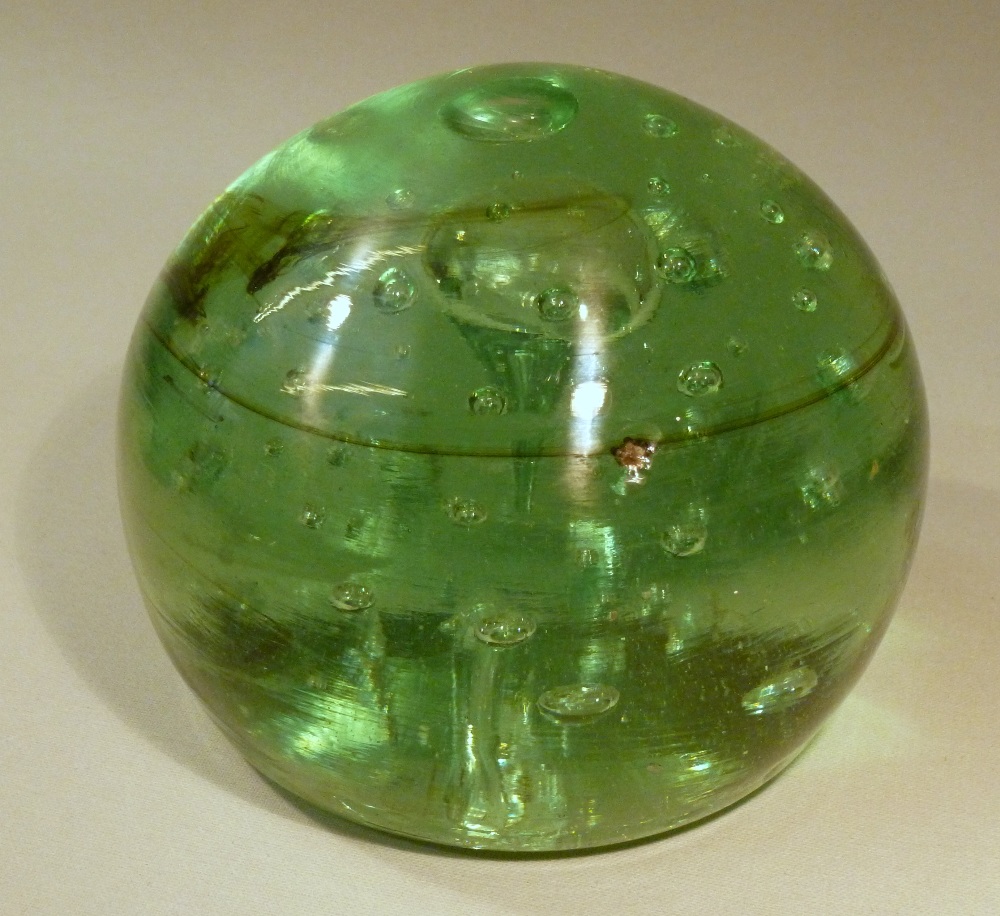 THREE VICTORIAN GREEN GLASS DUMPS TWO OF OVOID FORM WITH BUBBLES/INCLUSIONS AND A SPHERICAL DUMP - Image 8 of 11