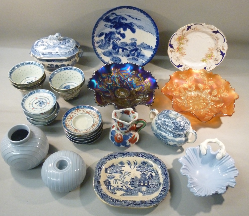 MIXED LOT OF CERAMICS AND GLASS INCLUDING BLUE AND WHITE, JAPANESE PORCELAIN, HORNSEA POTTERY AND - Image 2 of 10