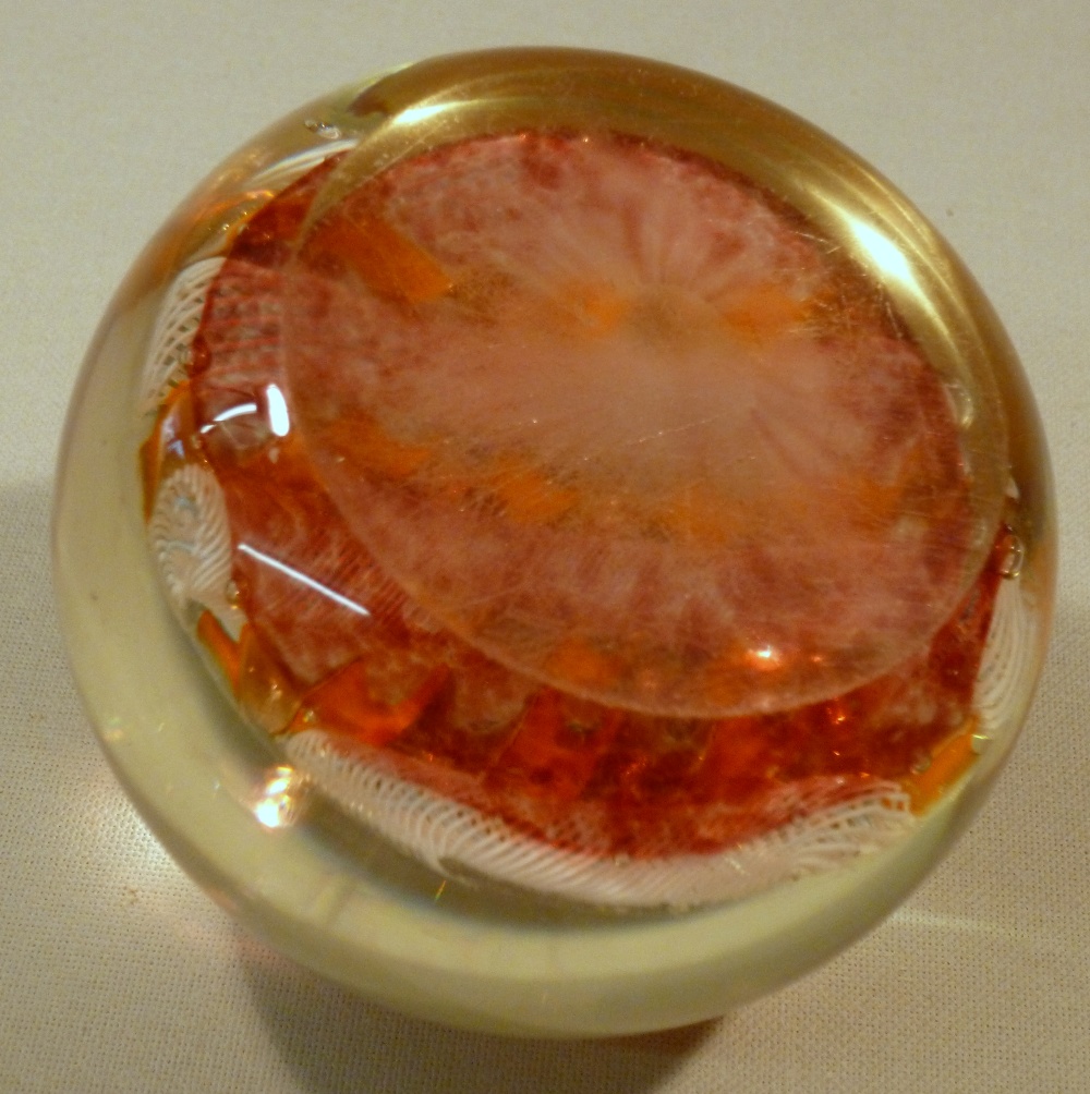 SIX GLASS PAPERWEIGHTS INCLUDING A CLICHY STYLE SWIRL WEIGHT, A WHITEFRIARS WEIGHT WITH PRINTY'S AND - Image 12 of 15