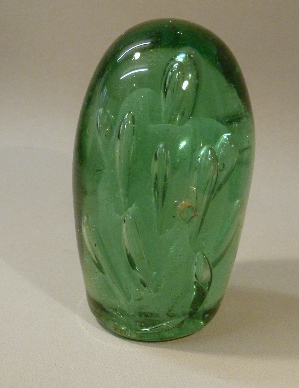 THREE VICTORIAN GREEN GLASS DUMPS TWO OF OVOID FORM WITH BUBBLES/INCLUSIONS AND A SPHERICAL DUMP - Image 2 of 11