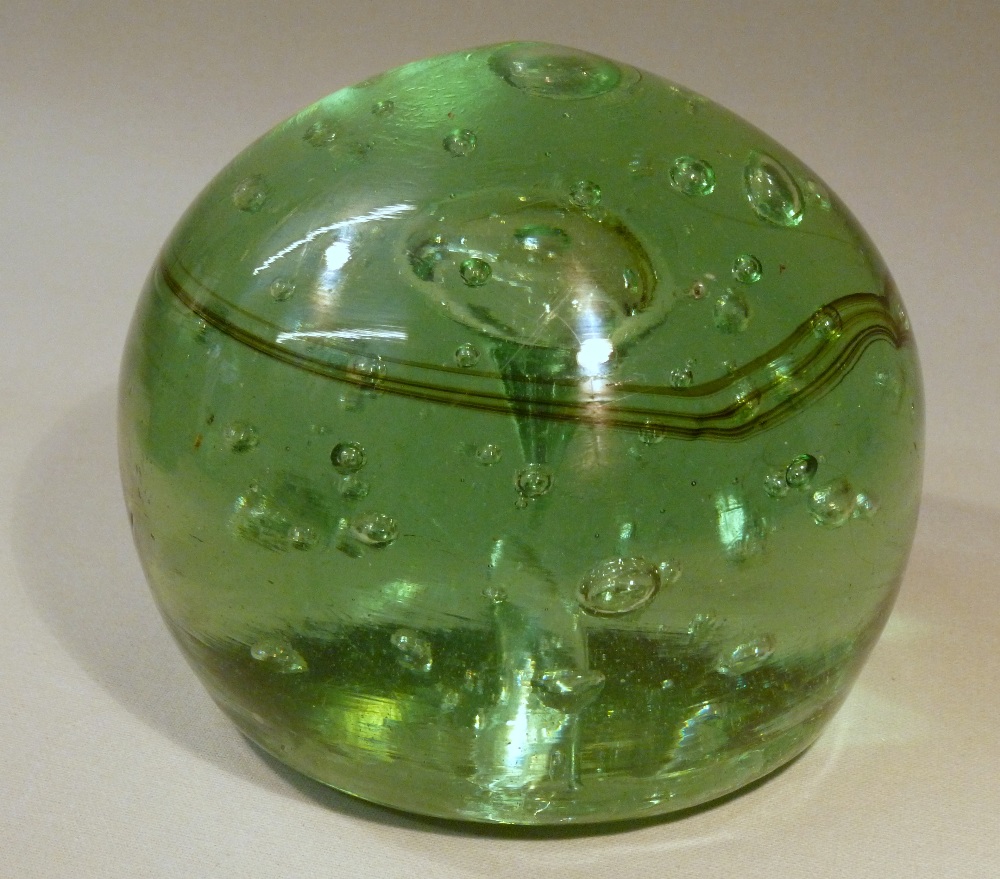 THREE VICTORIAN GREEN GLASS DUMPS TWO OF OVOID FORM WITH BUBBLES/INCLUSIONS AND A SPHERICAL DUMP - Image 9 of 11