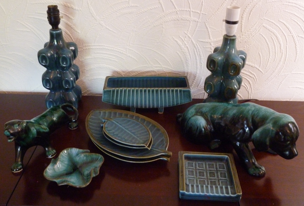 FOUR SURREY CERAMIC LEAF SHAPED DISHES, TWO TABLELAMPS AND FIVE OTHER ITEMS [11] - Image 4 of 4