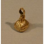 REGENCY LADIES GOLD SEAL WITH AN INSET SMOKEY TINTED STONE (3.7g GROSS)