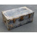 GERMAN ARMY WORLD WAR II PERIOD PINE BOX WITH METAL HANDLES AND CLOSINGS IN FIELD GREY. ORIGINALLY