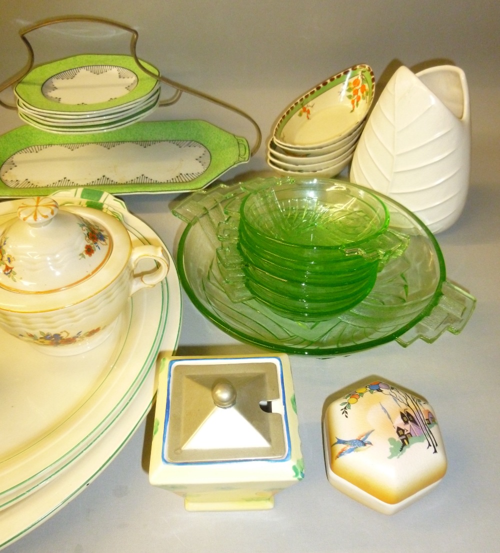 SOLIAN WARE CAKE STAND AND SIX PLATES, 2 PIECES OF TITIAN WARE, SEVEN ART DECO GLASS BOWLS, CROWN - Image 3 of 4