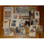 MIXED LOT CONTAINING OVER 600 POSTCARDS, EPHEMERA AND BOOKS