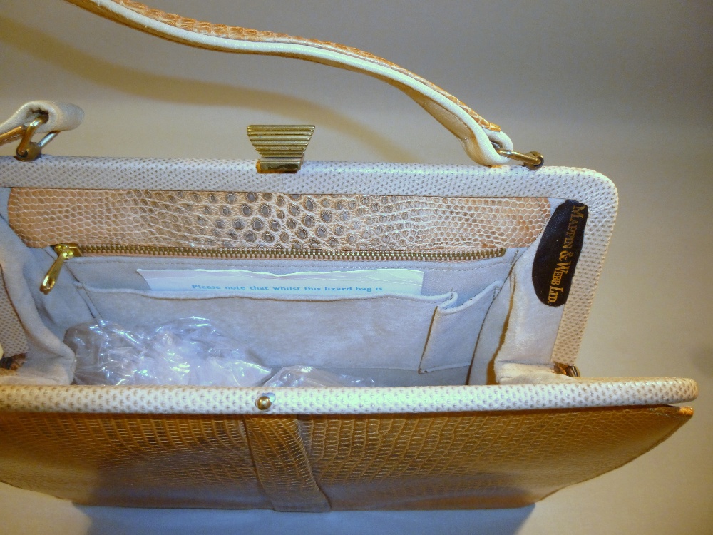 1950's MAPPIN & WEBB LIZARD SKIN KELLY BAG (HEIGHT OVERALL 20.8 cm x 27 cm) - Bild 5 aus 5