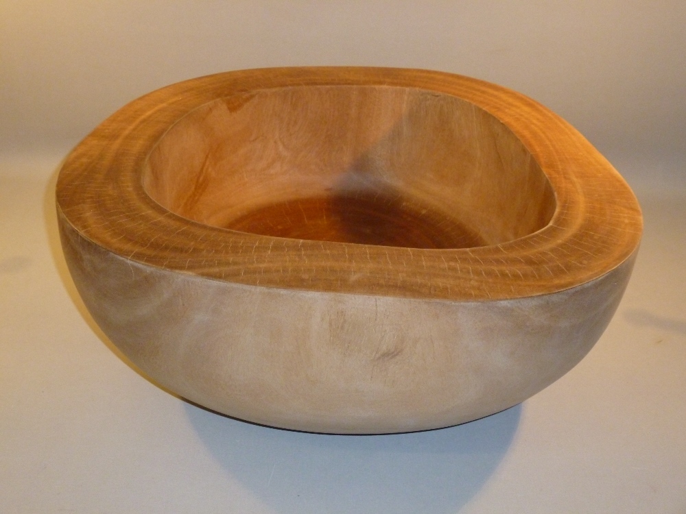 AUSTRALIAN CRAFTED HUON ? HARDWOOD TURNED AND SHAPED CIRCULAR BOWL (H: 19.5 cm, W: 48.5 cm OVERALL)