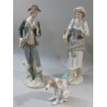 THREE LLADRO FIGURES COMPRISING A YOUNG MAN WITH SHOULDER BAG AND FLASK (H: 29.5 cm), A YOUNG