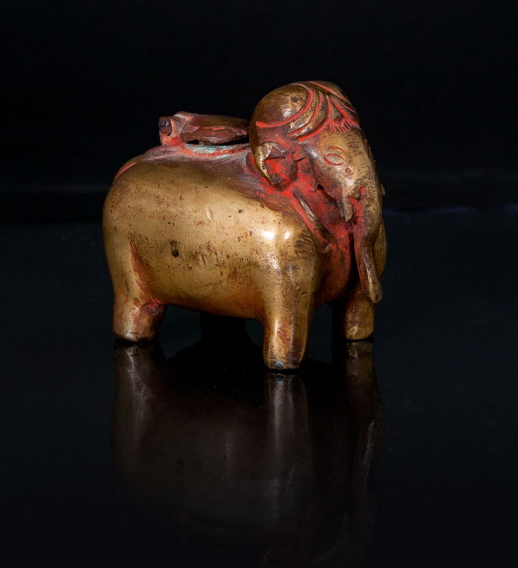A small Mughal style bronze elephant India, 19th cent. Bronze, gilt and with traces of polychrome