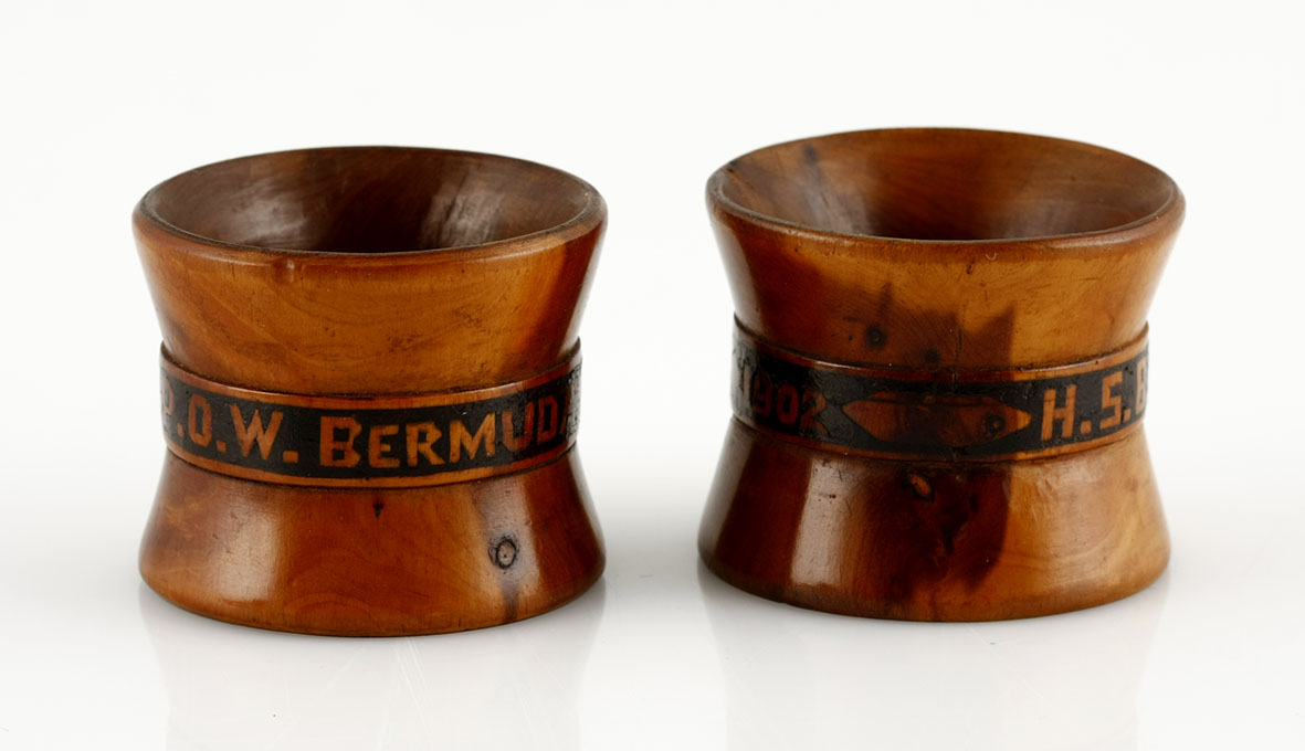 Bermuda Boer P.O.W. Serviette Rings 1902 Diameter: 3,7cm. Height: 4,5cm. A pair of matching highly