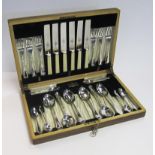 A CANTEEN OF GEORGE V SILVER CUTLERY, VINER’S LTD, SHEFFIELD, 1930 comprising: 6 bone-handled and