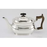 A GEORGE V SIVLER TEAPOT, WILLIAM HUTTON & SONS, SHEFFIELD, 1919 the rectangular body applied with a