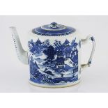A CHINESE EXPORT BLUE AND WHITE TEAPOT AND COVER, LATE 19TH CENTURY of typical form, painted on