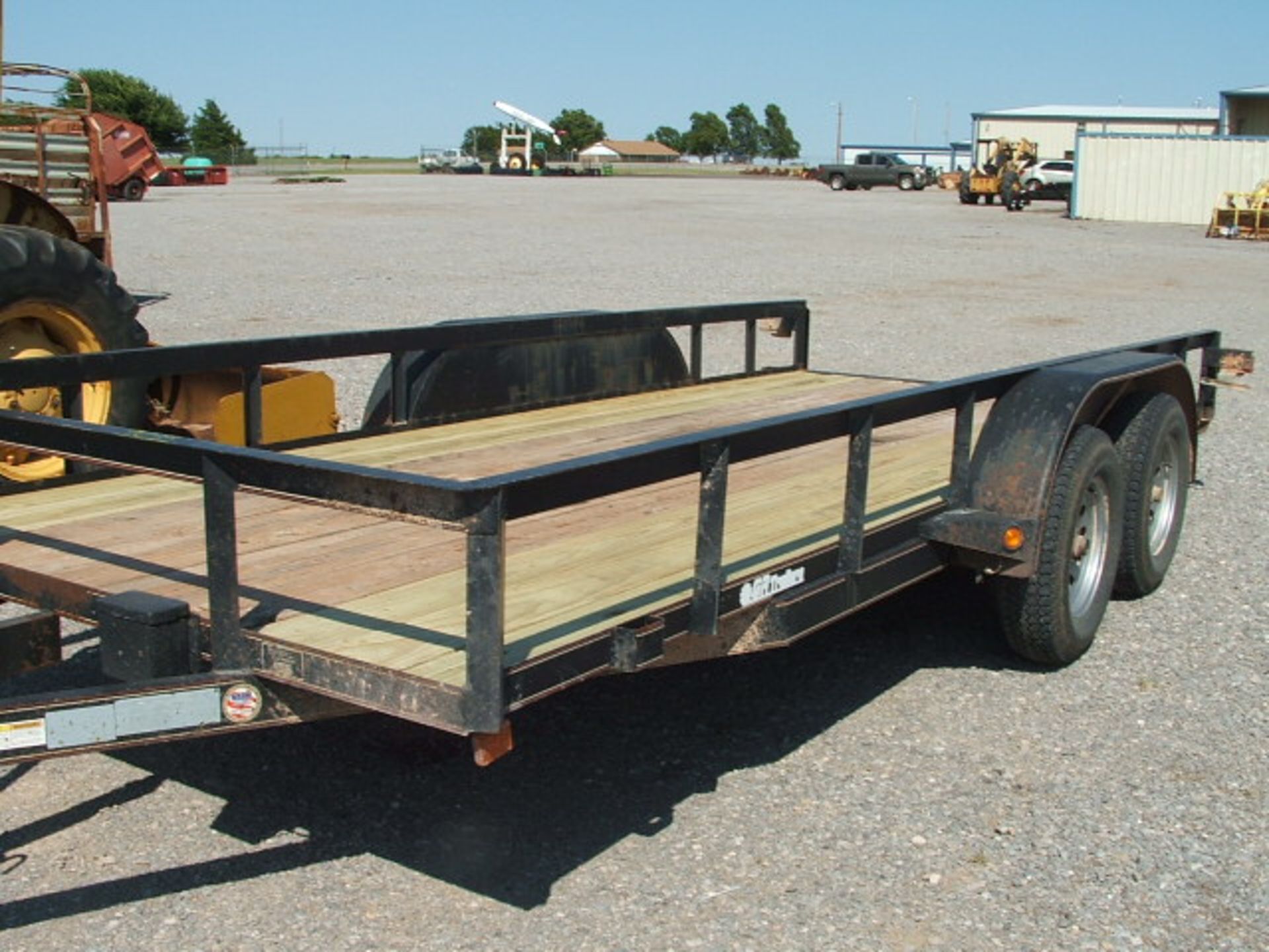 Lot 903 16' Bumper Pull Trailer w/Loading Ramps - Image 3 of 5