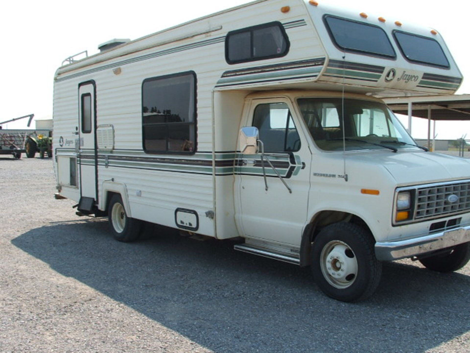 Lot 453 - Lot 453 1984 Jayco RV Econoline Series. Â Built in generator - Image 10 of 10