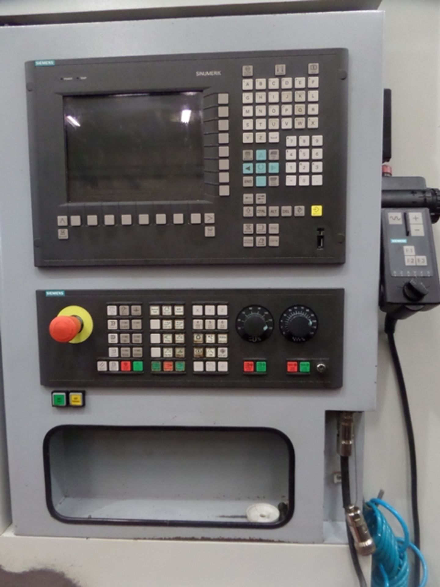 XYZ VMC 1510 Vertical Machining Centre - Image 8 of 11