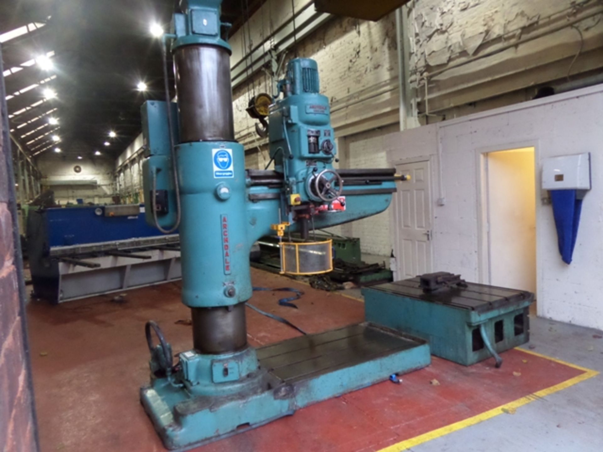 Archdale 5’ Radial Arm Drill - Image 9 of 9