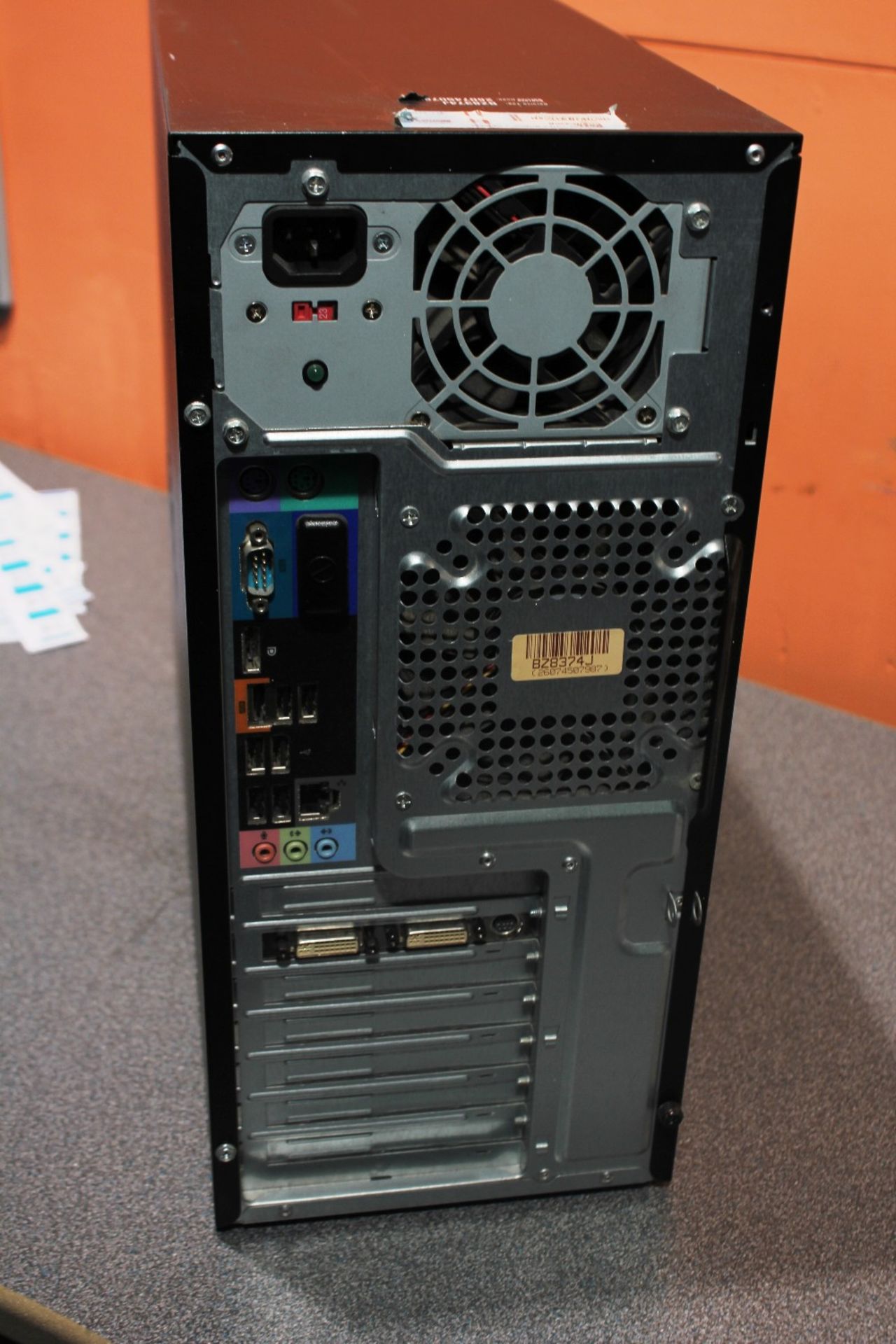 DELL Vostro 420 Tower - Core 2 Quad @ 2.83Ghz - 4GB Ram - 500GB Hdd - DVD RW - Microsoft Vista - Image 2 of 2