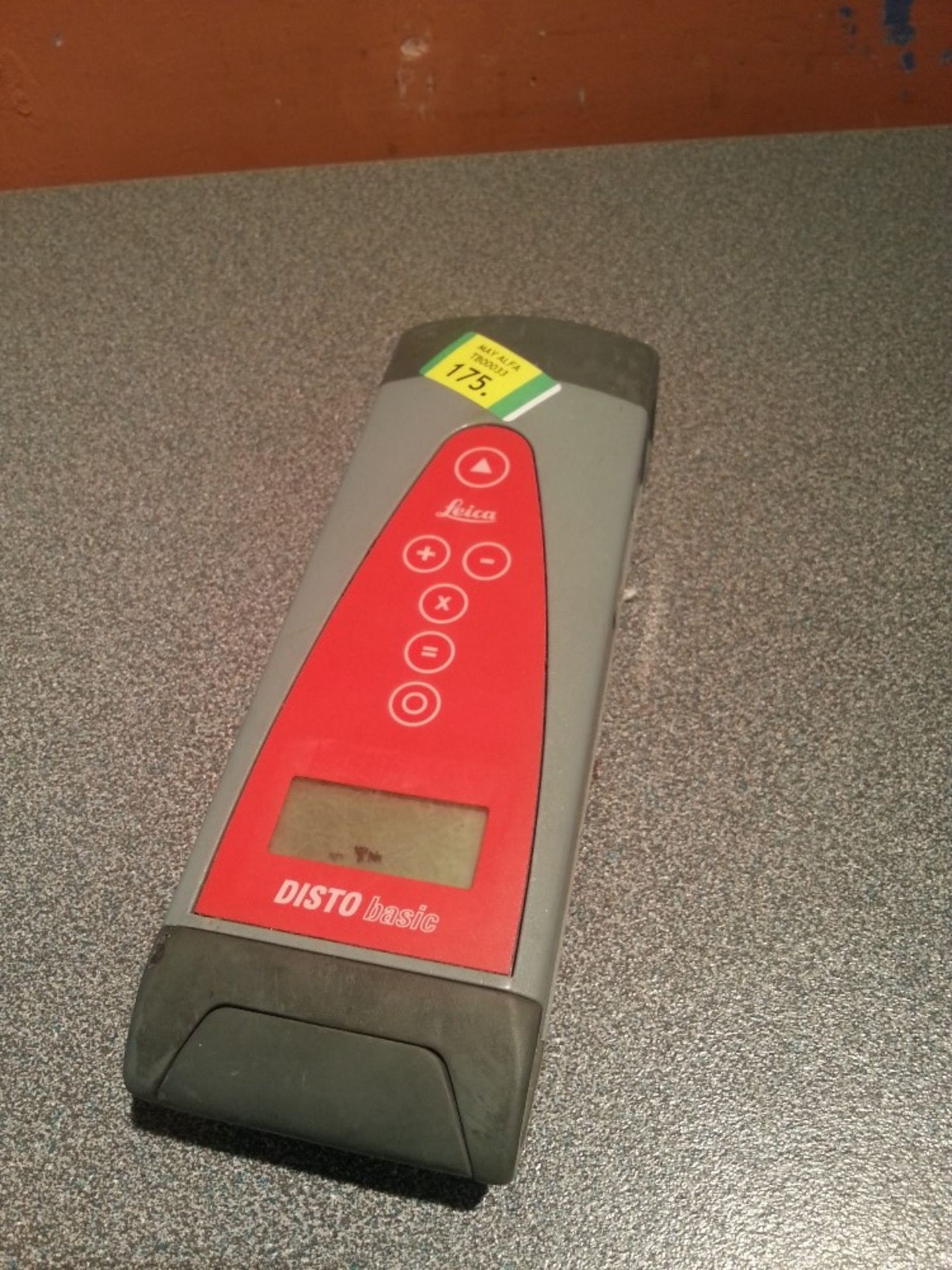LEICA  Distro Basic Laser Measure - Powers On - Marks To Screen