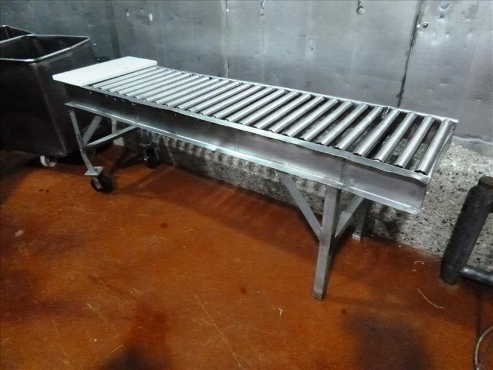 s/s roller conveyor 20 in. x 7 ft. L. w/ (2) casters