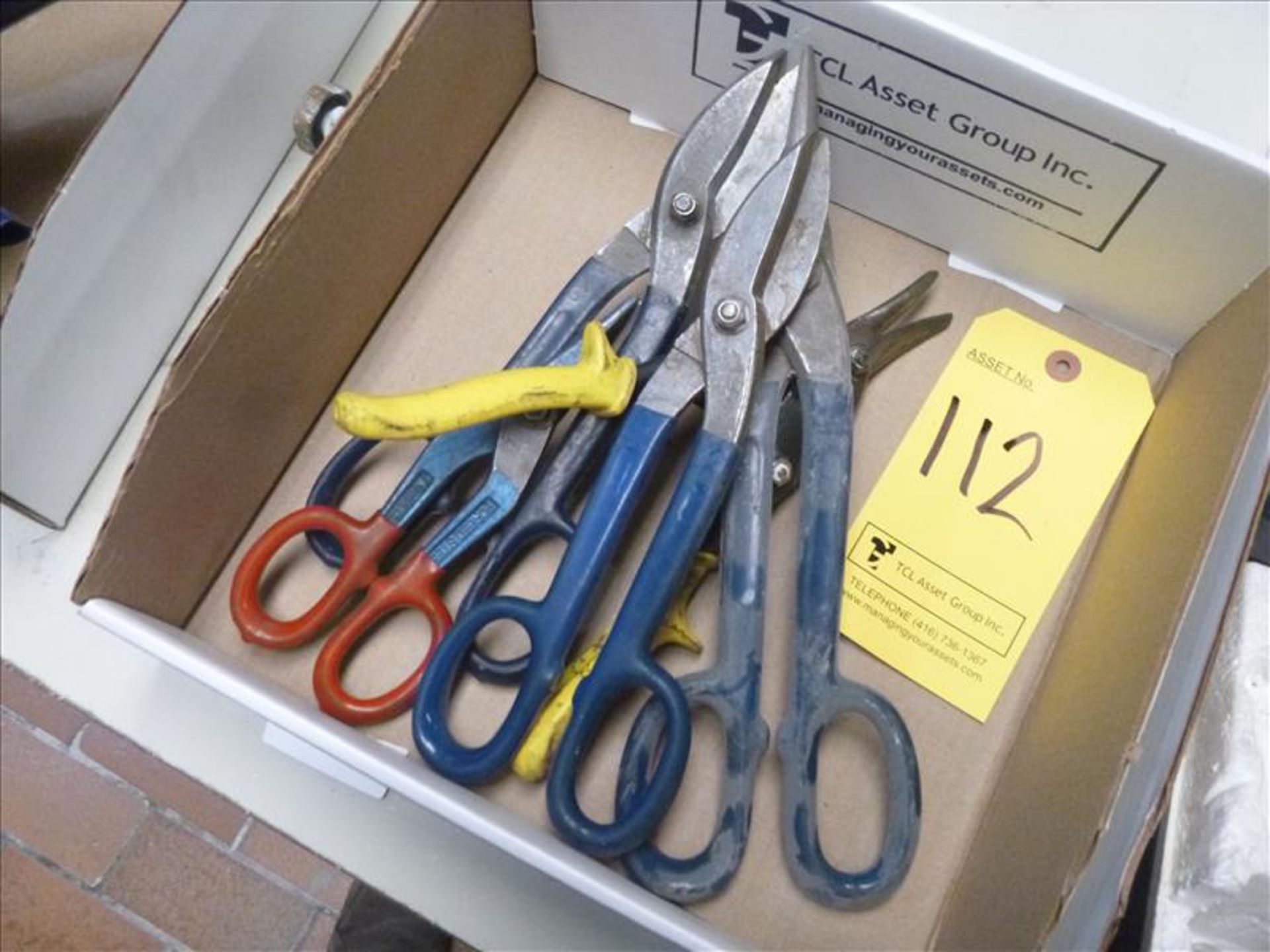 qty. of assorted tin snips