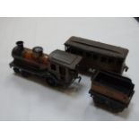 Early 20th C tin plate toy train - CR of France