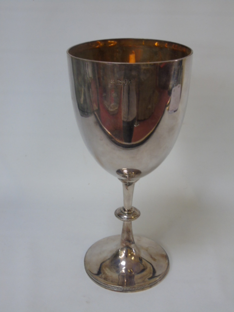 Silver trophy London 1905.  Approx 476g