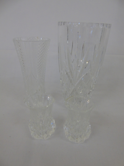 Cut glass bowl, vases and champagne flutes. - Image 2 of 3