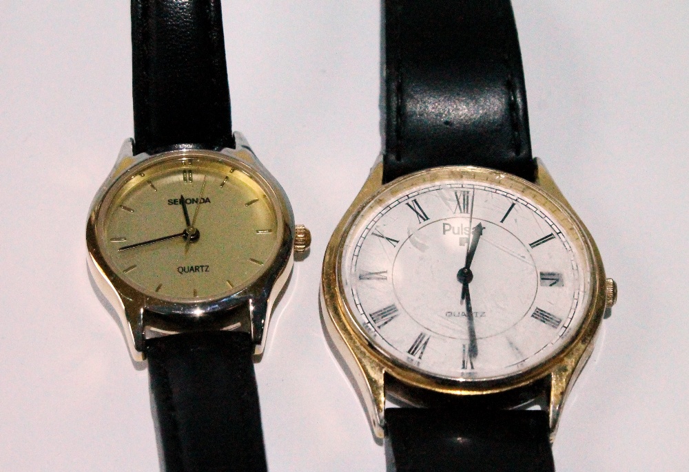 Gent's Tudor wristwatch, four others and various cufflinks, some silver. Condition Report Tudor - Image 2 of 7