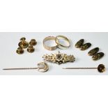 18ct gold band ring, another, a pair of 9ct cufflinks, three buttons, a stud, two scarf pins and a