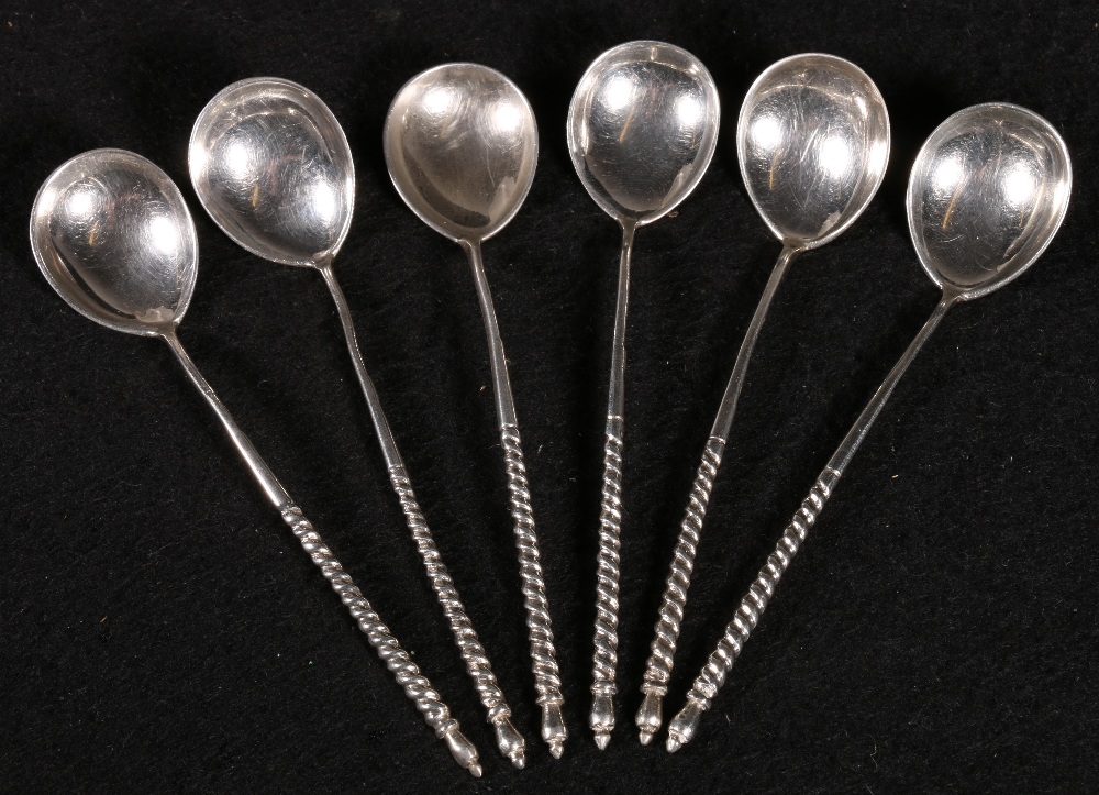 Set of six 19th century Russian 84 - zolotnik silver coffee spoons,