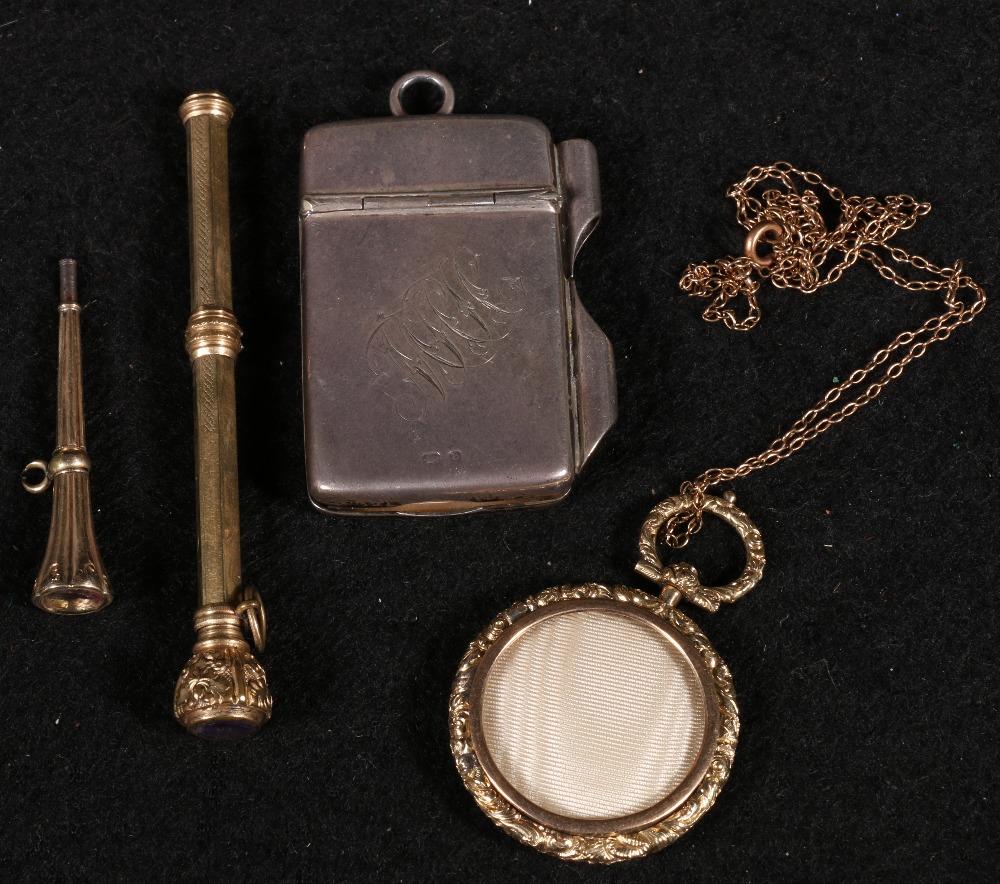 Victorian pinchbeck circular locket with belcher chain, chased gilt metal propelling pencil,