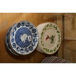 Eleven Prinknash pottery 'Green Fingers' pattern dishes and seven modern Japanese blue and white