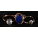 9ct gold oval hardstone cabochon set dress ring size O,