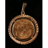 George V sovereign 1912, in a 9ct gold pendant mount CONDITION REPORT: Weight is approximately 11g