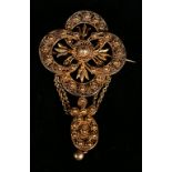 Anglo-Indian filigree yellow metal pendant brooch, circa 1900,